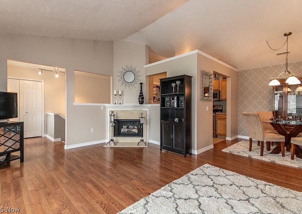 9700U Sylvan Ln UNIT 9700, Concord Township, OH 44060 Zillow