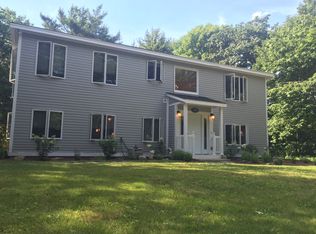58 Ossipee Rd, Cape Neddick, ME 03902