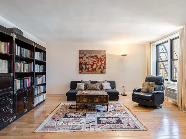 515 E 7th St APT 5C, Brooklyn, NY 11218