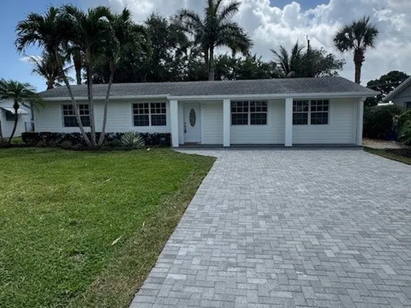 2288 Edgewater Dr, Palm Beach Gardens, FL 33410