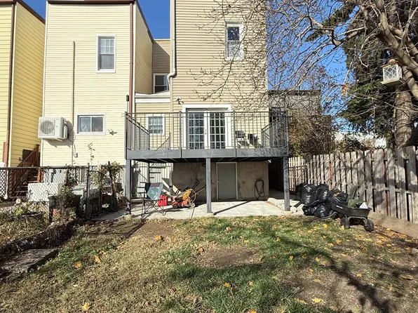 388 Princeton Avenue image 9 of 29