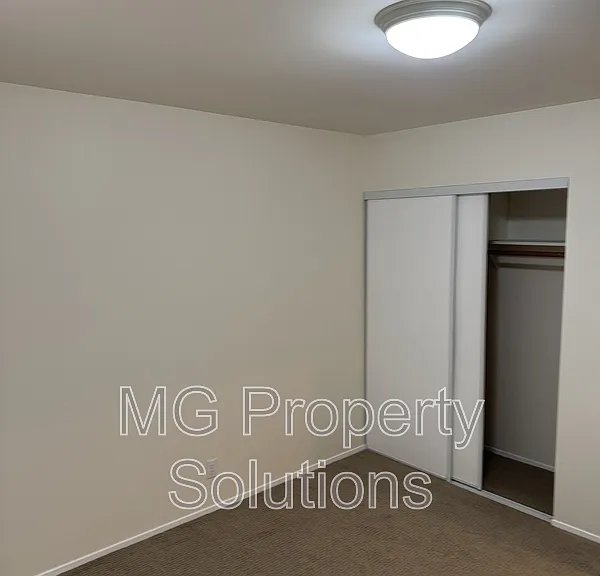 55 Roundtree Blvd #1 — Photo 13