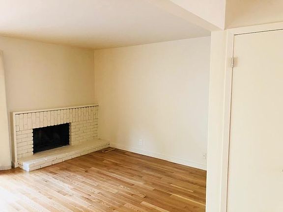5th image of 845 Reichert Ave APT 2