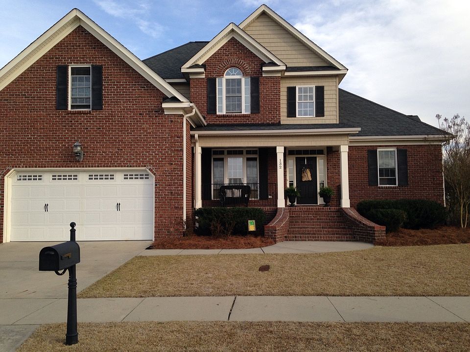 1st image of 132 Blackwater Dr