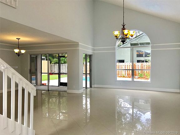 2nd image of 6385 NW 77th Pl