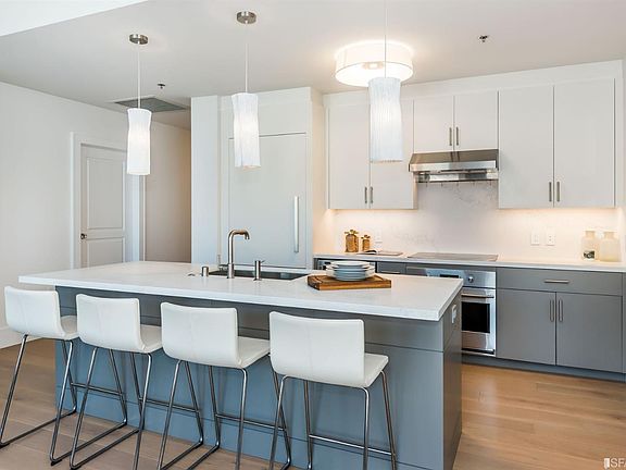 2nd image of 690 Market St #701