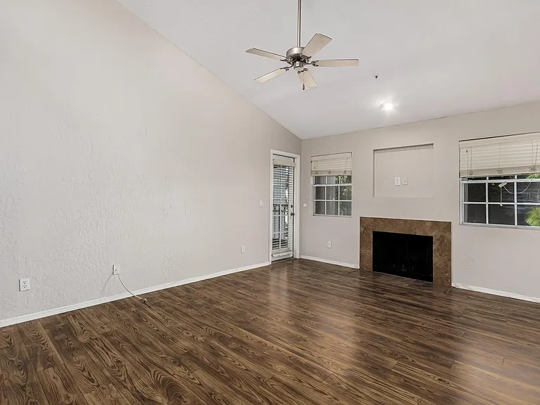 14145 N 92nd St #2053 — Photo 1