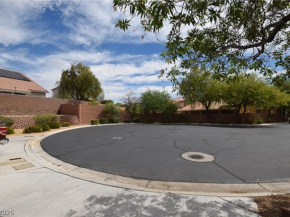 3rd image of 9191 Ridge Wolves Ct