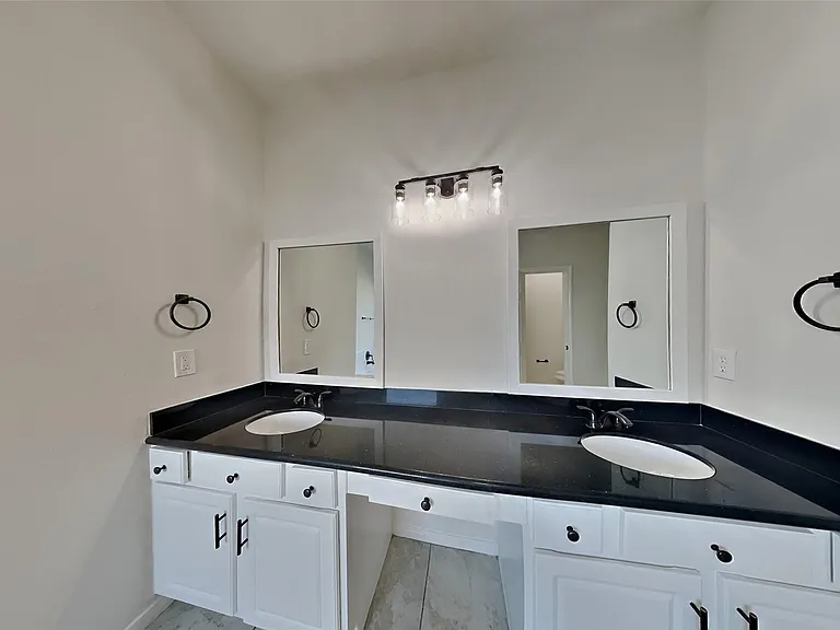 2222 Princess Snow Cir — Photo 9