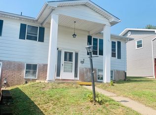 1226 Mowery St, Old Forge, PA 18518