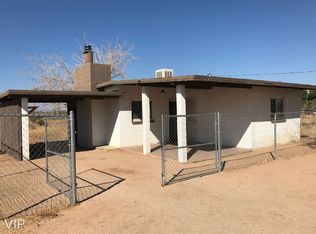 9324 Manzanita Rd, Apple Valley, CA 92308