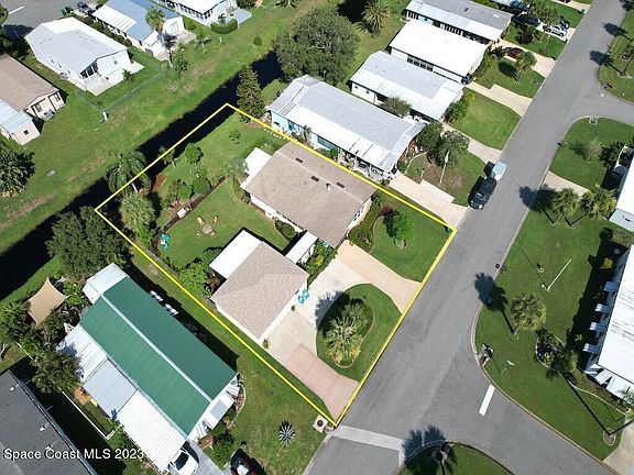 2nd image of 1244 Gardenia Dr