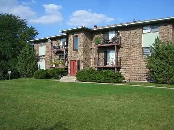 1st image of 2927 Grinnell Ct APT 10