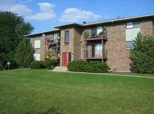 2927 Grinnell Ct APT 10, Rockford, IL 61109
