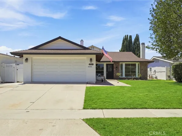 17611 Leslie Ave, Cerritos, CA 90703