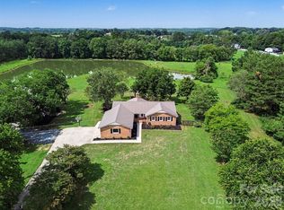 5718 White Store Rd, Wingate, NC 28174