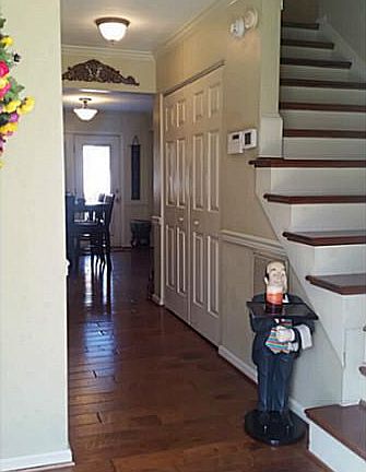 4th image of 1121 Crystalwood Cir