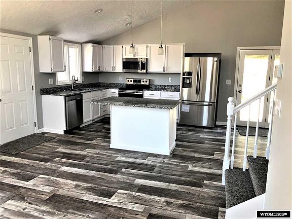 2nd image of 432 Dana Cir