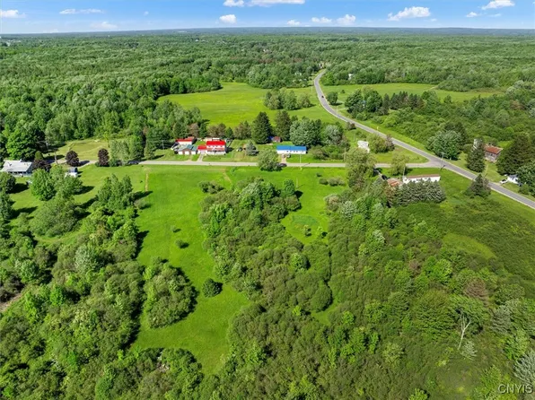 63 E Lamb Rd #17, Pulaski, NY 13142