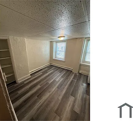 124 E Marshall St #3 — Photo 2