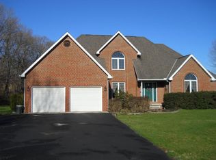 6079 Amanda Northern Rd, Carroll, OH 43112