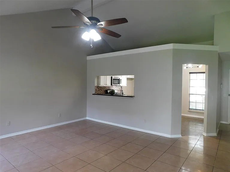 4403 Alamo Ave — Photo 25
