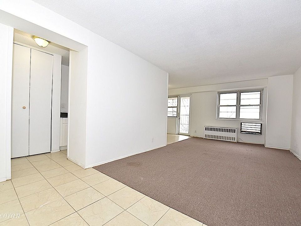 1st image of 4750 59th St APT 3D