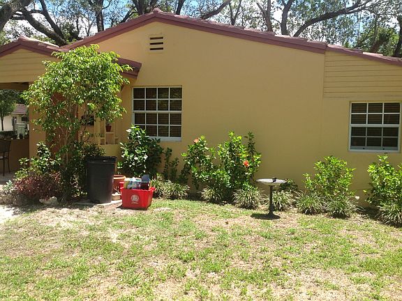 4th image of 410 Rosaro Ave