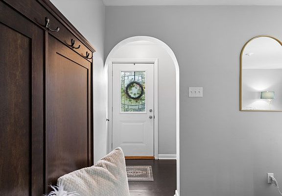 4th image of 3629 Lindberg Way