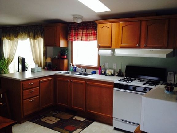 3rd image of 4 Cedar Ct