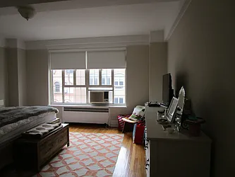 Rented by Rita S Citrin, LREB