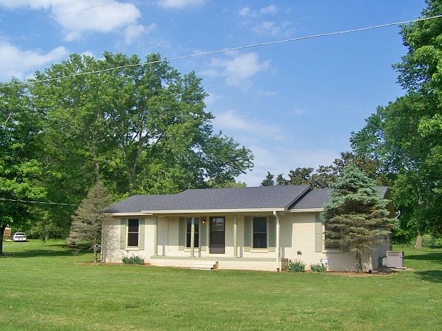 3 BR 1.5 Bath Brick Home