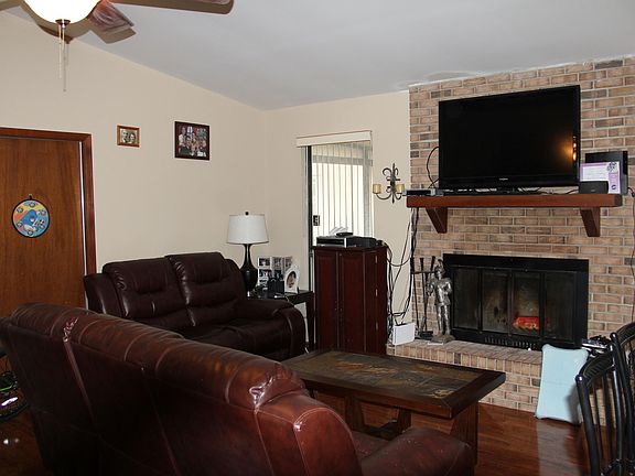 5th image of 3022 Blue Heron Dr S