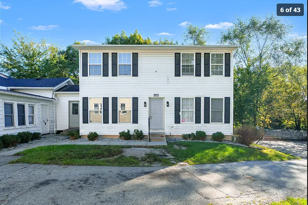 6 bed, 2.5 bath, 1852 sqft, $2,450 — Photo 1