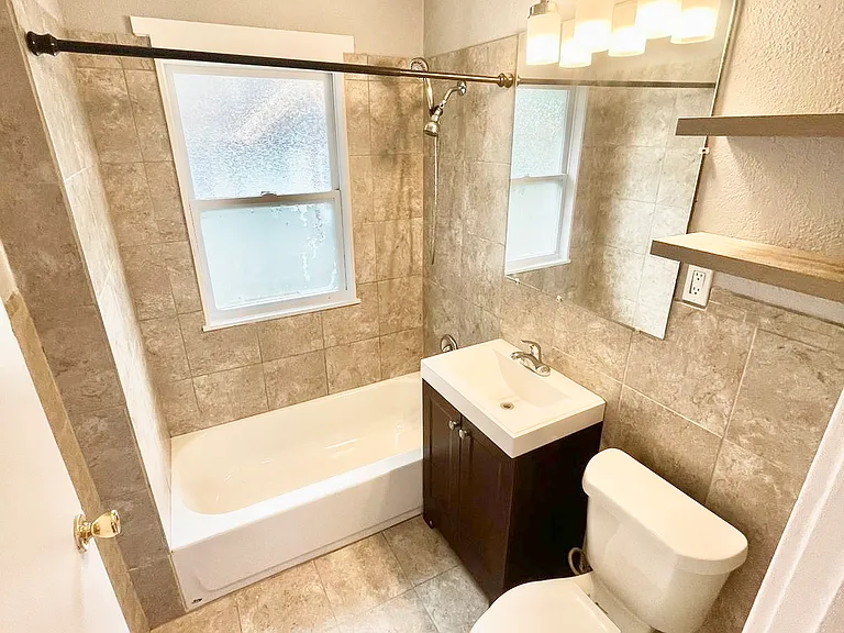 5725 Highland Ave — Photo 21