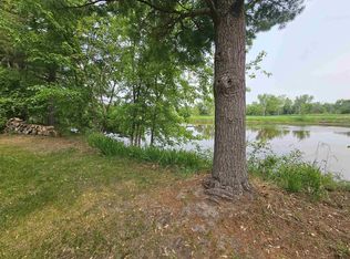 225 E Water St, Montello, WI 53949