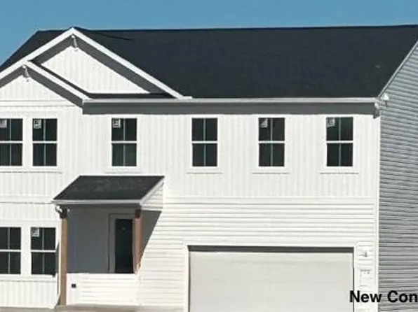 920 Darter Dr, Bowling Green, OH 43402