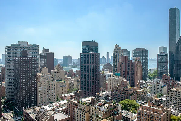 Rented by Douglas Elliman | media 5