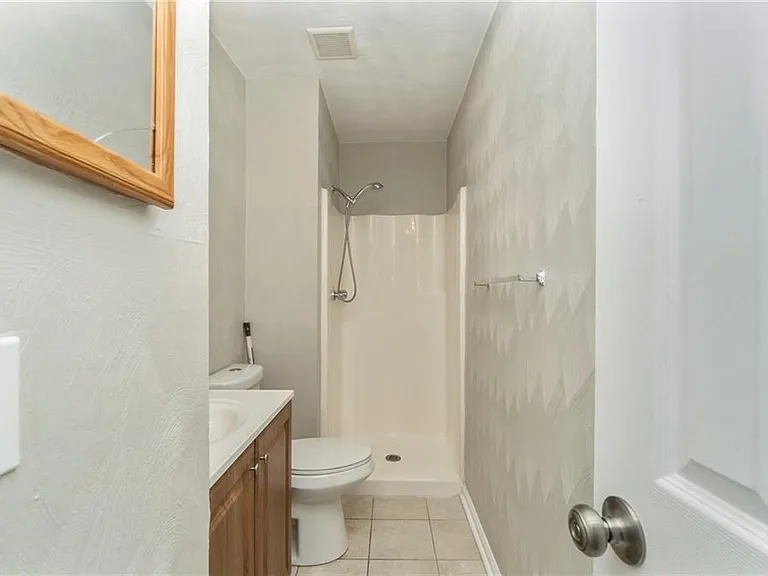 5989 Clear Springs Ct — Photo 5