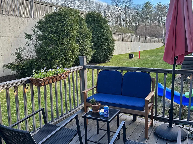 9 Moonlight Dr #9 — Photo 17