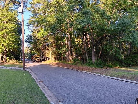 2nd image of 1211 Stewart Rd