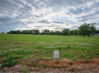 24 Watson Ct, Leoma, TN 38468