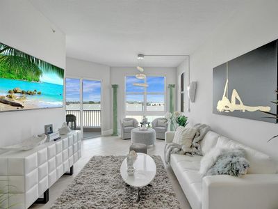 806 E Windward Way #607, Lantana, FL, 33462