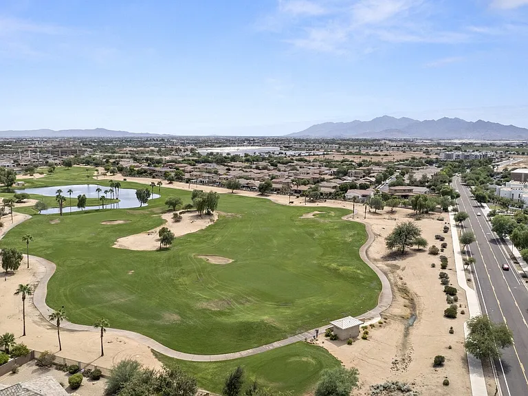 Adiamo Palm Valley Apartments, Goodyear, AZ