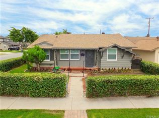 12368 207th St, Lakewood, CA 90715