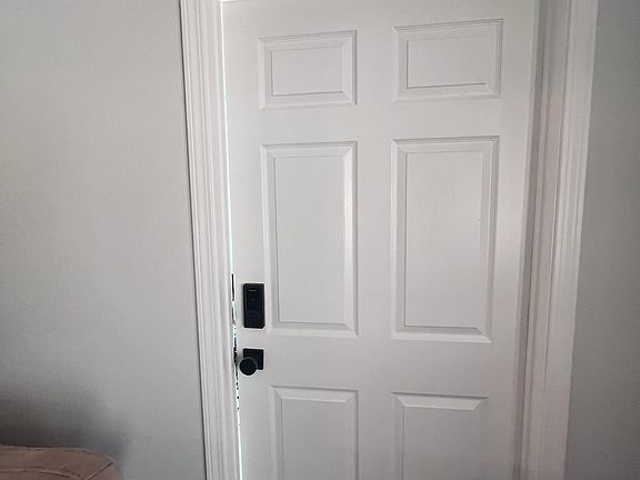 2nd image of 4584 Tamarind Dr #B