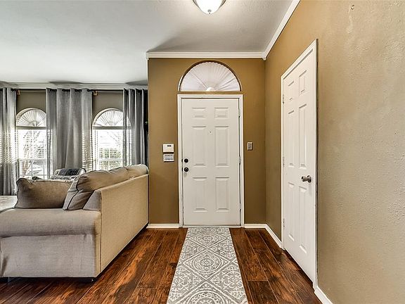 5th image of 1309 Woodthorpe Dr
