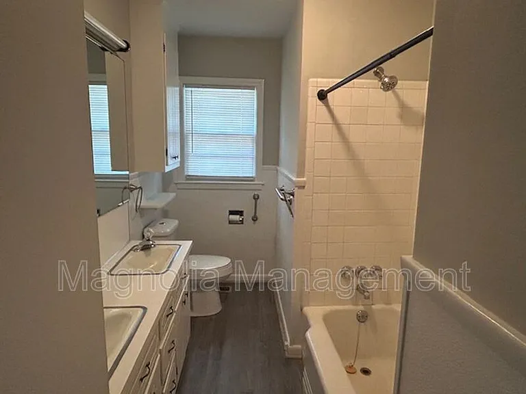 930 Buckhorn St — Photo 14