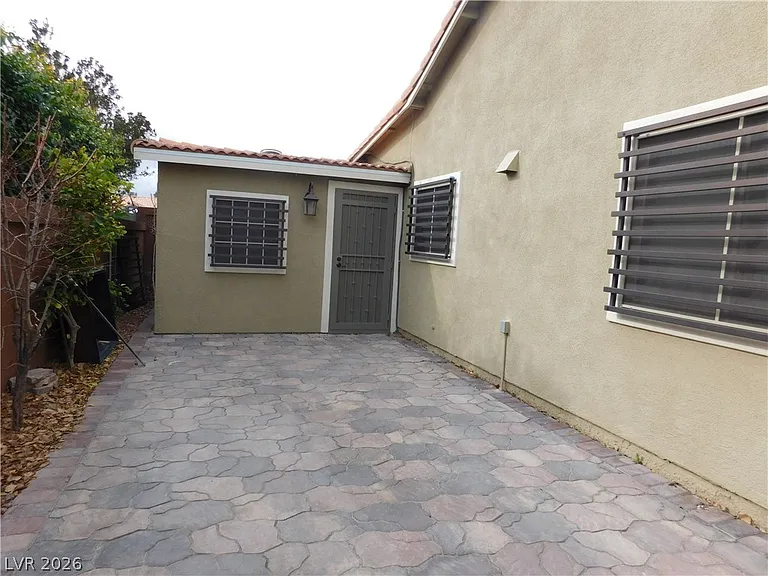 5509 Rock Creek Ln #1 — Photo 2