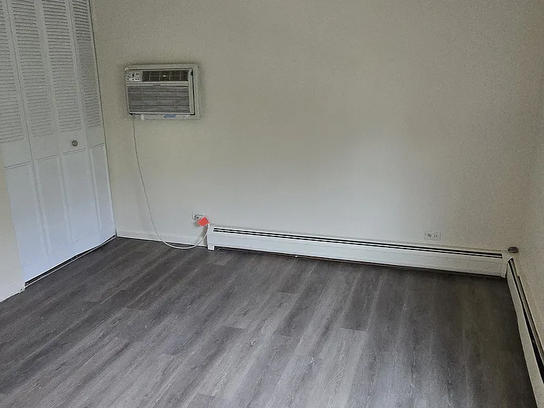 830 Westmoreland Dr #2B — Photo 5